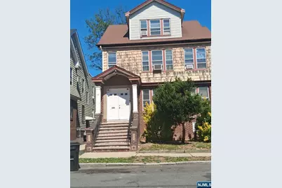 19 Bayview 2 #2, Newark, NJ 07112 - Photo 1