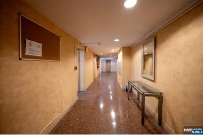 1575 Center Avenue 2C #2C, Fort Lee, NJ 07024 - Photo 20