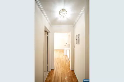 1575 Center Avenue 2C #2C, Fort Lee, NJ 07024 - Photo 12