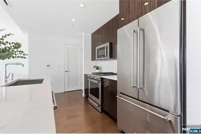 800 Ave At Port Imperial Boulevard 1010 #1010, Weehawken, NJ 07086 - Photo 18