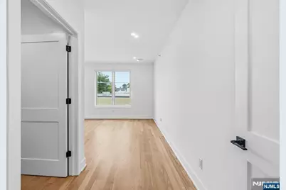 561-565 Broadway F #F, Westwood, NJ 07675 - Photo 12