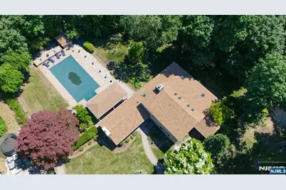 8 Crosby Lane, Oakland, NJ 07436 - Photo 32