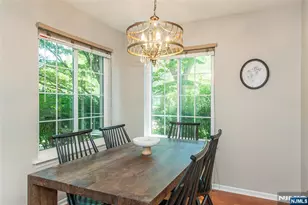 31 Sage Ct, Bedminster Township, NJ 07921 - Photo 10