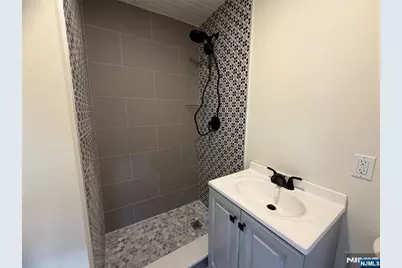 183 Franklin Street C #C, Northvale, NJ 07647 - Photo 4