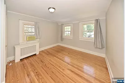 176 Park Avenue, Allendale, NJ 07401 - Photo 10