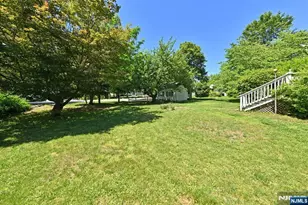 176 Park Ave, Allendale, NJ 07401 - Photo 22