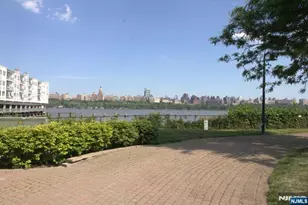 340 The Promenade, Edgewater, NJ 07020 - Photo 42