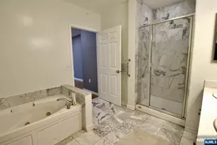 340 The Promenade, Edgewater, NJ 07020 - Photo 26