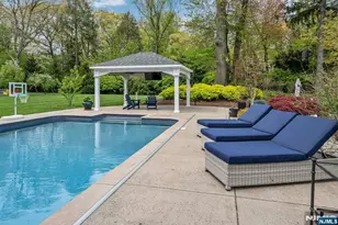 241 Grove St, Ramsey, NJ 07446 - Photo 4