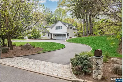 241 Grove Street, Ramsey, NJ 07446 - Photo 2