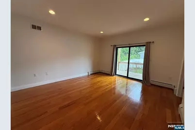 508 Orchard Avenue 1st Fl #1st Fl, Palisades Park, NJ 07650 - Photo 12