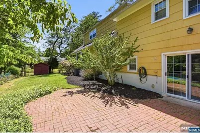 16 Pinecrest Drive, Woodcliff Lake, NJ 07677 - Photo 24