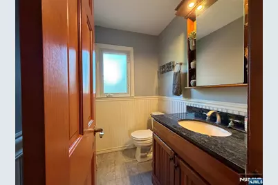 73 Hillside Avenue, Roxbury Township, NJ 07876 - Photo 8