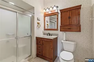 5322 Richmond Road 322, West Milford, NJ 07480 - Photo 18