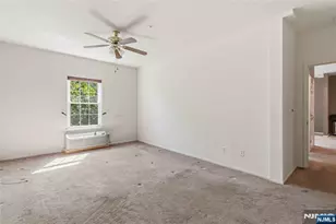 5322 Richmond Road 322, West Milford, NJ 07480 - Photo 18