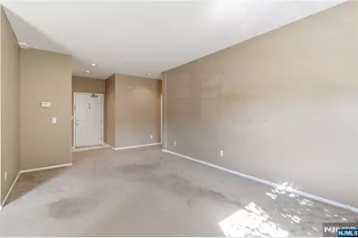 5322 Richmond Road 322 #322, West Milford, NJ 07480 - Photo 10