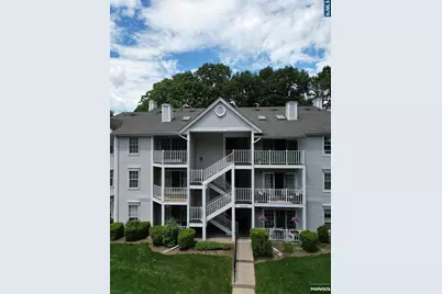 602 Lilac Lane, Mahwah, NJ 07430 - Photo 1