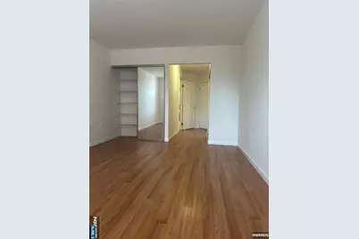 200 Division, Cliffside Park, NJ 07010 - Photo 16