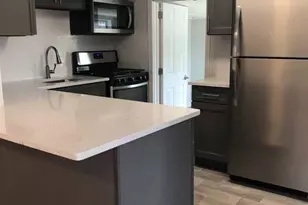 3-33 31st Street 2nd Flr, Fair Lawn, NJ 07410 - Photo 4