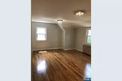 3-33 31st Street 2nd Flr #2nd flr, Fair Lawn, NJ 07410 - Photo 2
