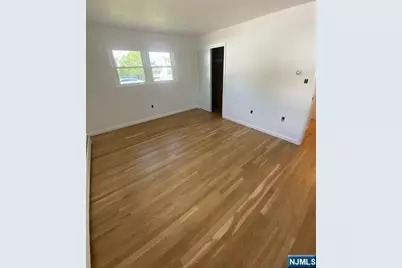 16 Demarest Court 1st Floor #1st Floor, Dumont, NJ 07628 - Photo 10