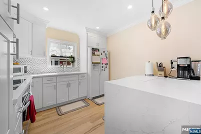 80 Wonham Street, Clifton, NJ 07013 - Photo 12
