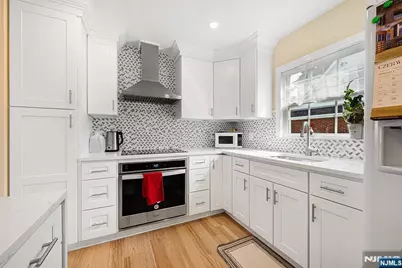 80 Wonham Street, Clifton, NJ 07013 - Photo 14