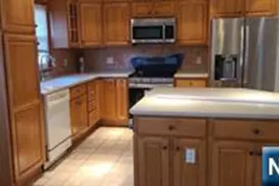 7 Luxoro Pl 1, Fairview, NJ 07022 - Photo 2