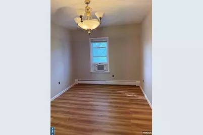 17 Nicholas Street, Little Ferry, NJ 07643 - Photo 6