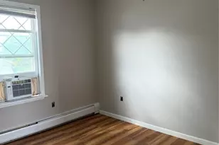 17 Nicholas St, Little Ferry, NJ 07643 - Photo 12