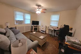 33 N Maple Ave Apt 1 Left, Park Ridge, NJ 07656 - Photo 4