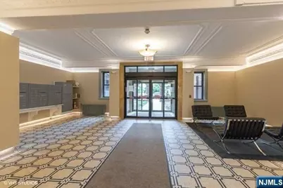 855 Broad Avenue 25 #25, Ridgefield, NJ 07657 - Photo 26