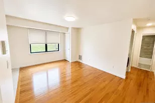 700 Schuyler Ave D14, Kearny, NJ 07032 - Photo 4
