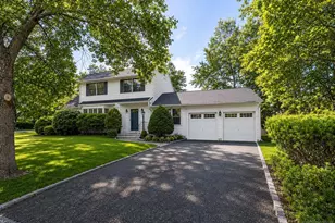 189 Homestead Rd, Paramus, NJ 07652 - Photo 2
