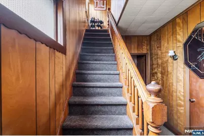 405 Page Avenue, Lyndhurst Township, NJ 07071 - Photo 4