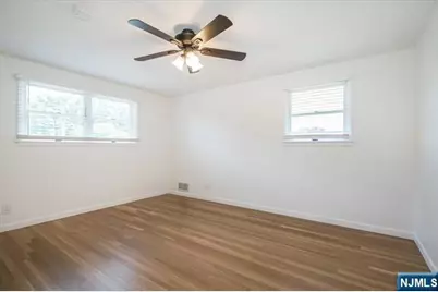 26 Garret Place, Glen Rock, NJ 07452 - Photo 20