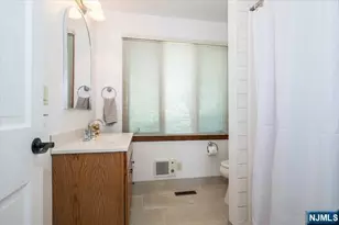 26 Garret Pl, Glen Rock, NJ 07452 - Photo 18