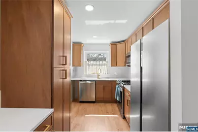 25 Jefferson Street 4E #4E, Hackensack, NJ 07601 - Photo 8