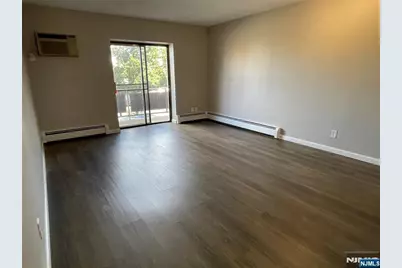 100 2nd Street 104 #104, Hackensack, NJ 07601 - Photo 4