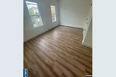 9 Maple 2L #2L, Kearny, NJ 07032 - Photo 20