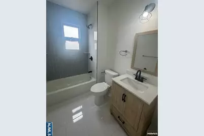 9 Maple 2L #2L, Kearny, NJ 07032 - Photo 28