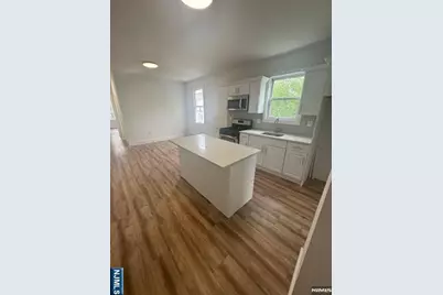 9 Maple 2L #2L, Kearny, NJ 07032 - Photo 18