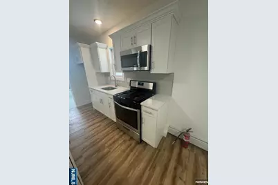 9 Maple 2L #2L, Kearny, NJ 07032 - Photo 26