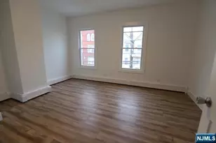 9 Maple 2L, Kearny, NJ 07032 - Photo 16