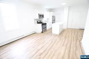 9 Maple 2L, Kearny, NJ 07032 - Photo 4