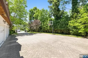 209 Maple St, Englewood, NJ 07631 - Photo 38