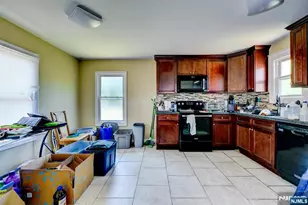 138 Hamburg Turnpike, Bloomingdale, NJ 07403 - Photo 8