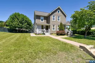 138 Hamburg Turnpike, Bloomingdale, NJ 07403 - Photo 2