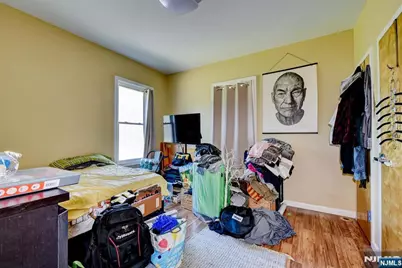 138 Hamburg Turnpike, Bloomingdale, NJ 07403 - Photo 16