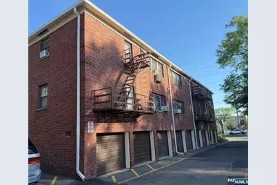 51 Essex H #H, Maywood, NJ 07607 - Photo 2